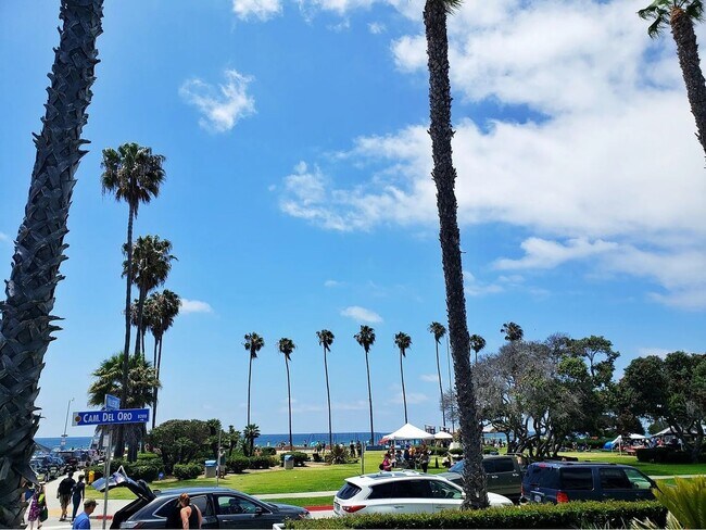 Building Photo - VALLECITOS - LUXURIOUS BEACHFRONT CONDO AT LA JOLLA SHORES, STEPS FROM THE SAND!