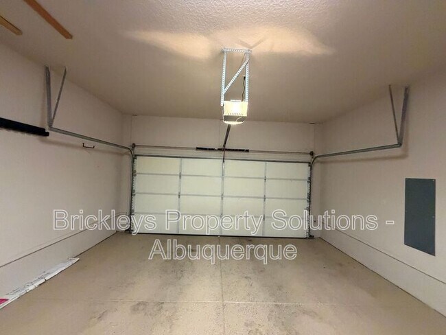 Building Photo - 5815 Mafraq Ave NW