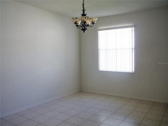 Building Photo - 403 Fern Gulley Dr