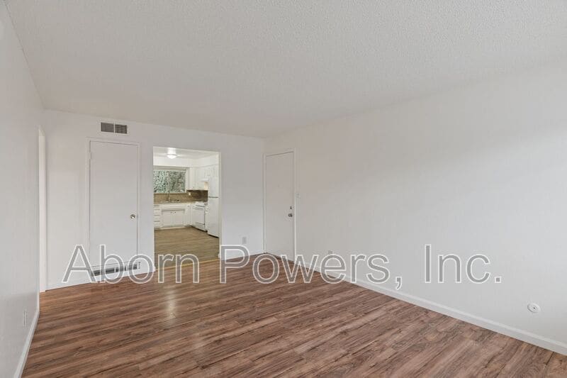 Building Photo - 1215 Williams Way