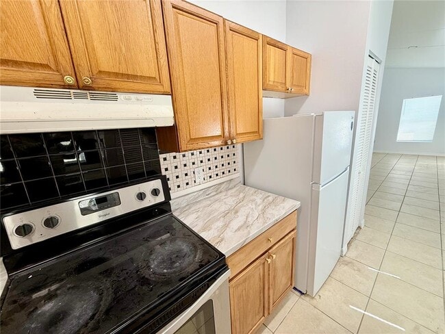 Building Photo - 1427 45th Ave Cir W