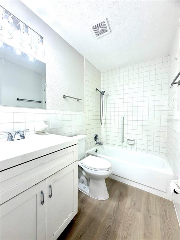 Building Photo - 5828 Gulf Dr