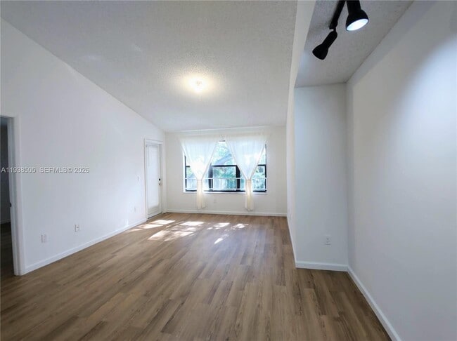 Building Photo - 4401 W McNab Rd