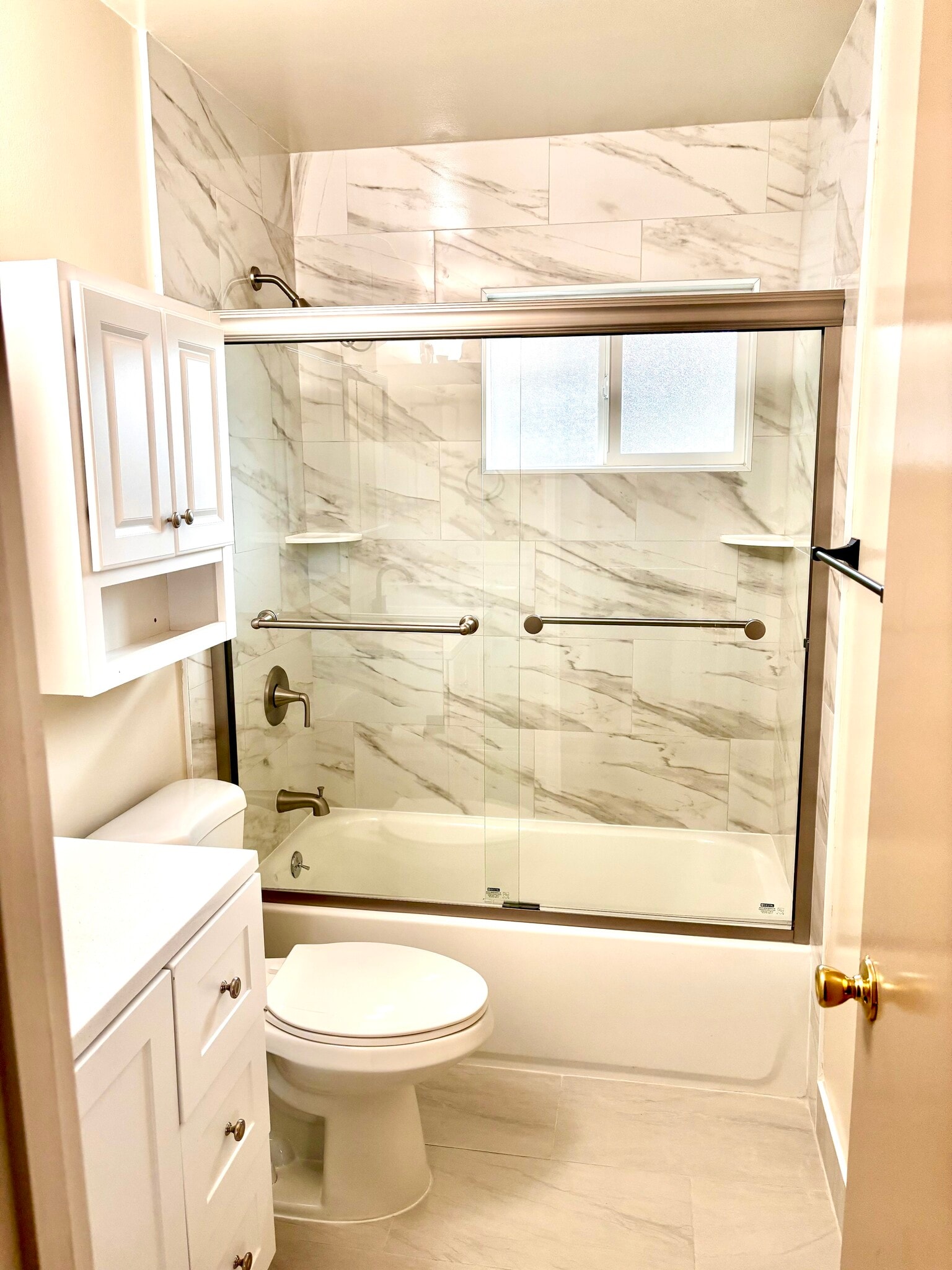 Building Photo - 676 Garland Ave