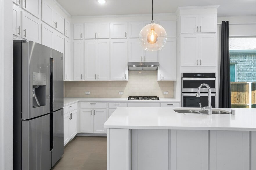 Building Photo - 8211 Agarito Way