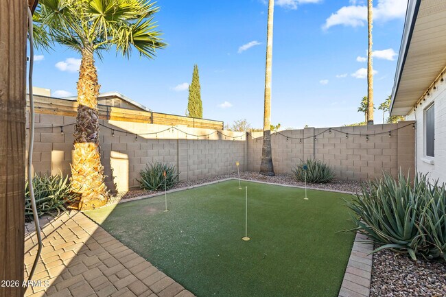 Building Photo - 5245 E Acoma Dr