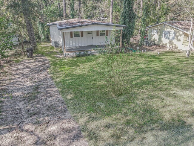 Building Photo - 5880 Beech Dr