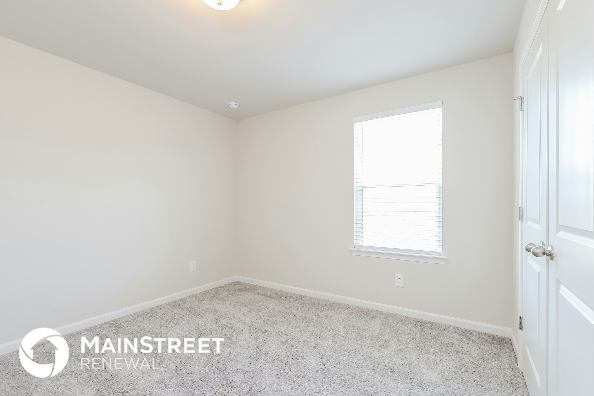 Building Photo - 5808 Hackberry Ln