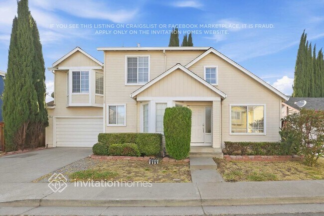 Building Photo - 910 Edgewood Cir