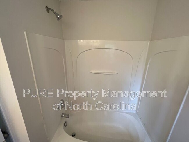 Building Photo - 5285 Ficus Tree Ln