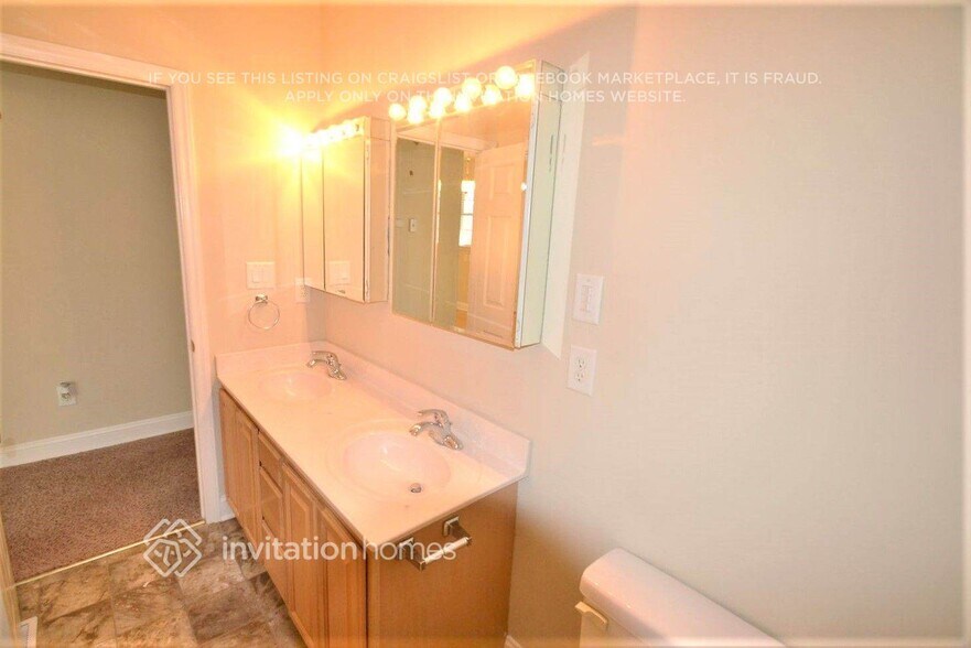 Building Photo - 102 Shenandoah Way