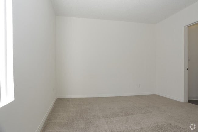 Sunset Pointe Apartments - Panorama City Ca Apartment Finder
