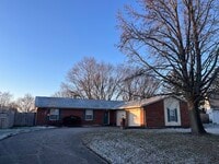 Building Photo - 1546 Brookfield Ln