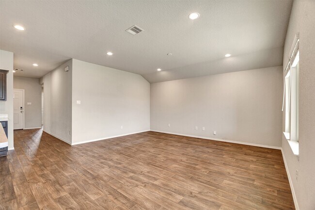 Building Photo - 5123 Cortland Pne Trl