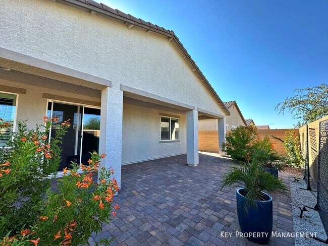 Building Photo - 6033 Torciano St