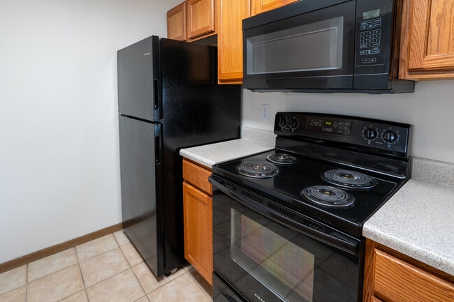 Building Photo - 5718 Canaveral Dr
