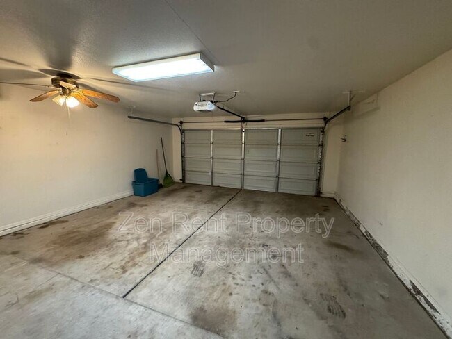 Building Photo - 5913 W Mercury Way