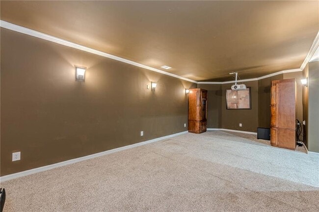 Building Photo - 927 Laurel Wood Ct