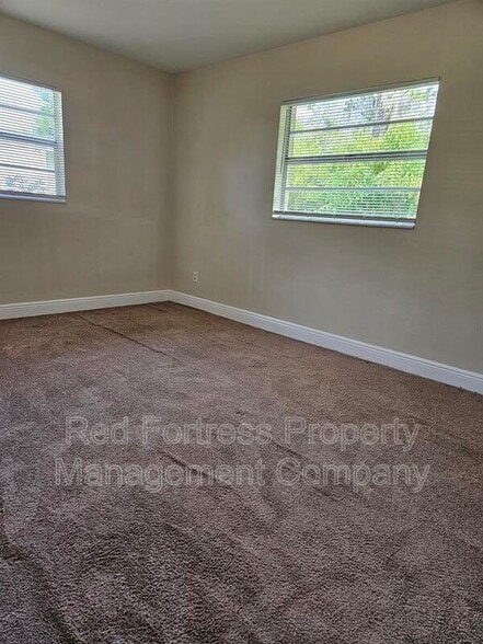 Building Photo - 1199 Gramac Dr