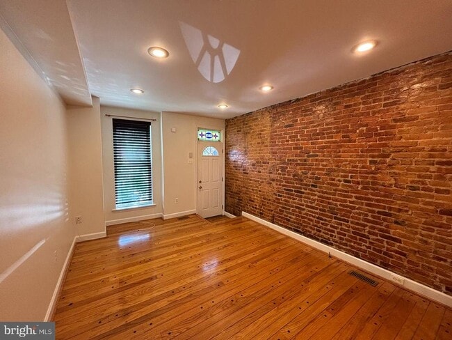 Building Photo - 1404 Woodall St