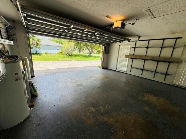 Building Photo - 3450 Suzette Dr