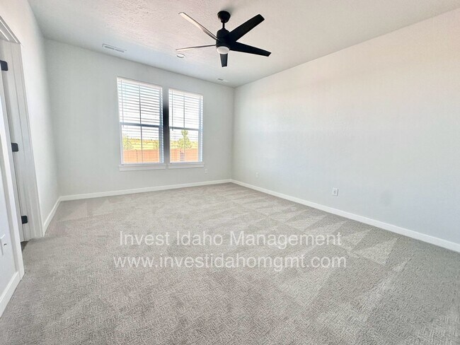 Building Photo - Prioritize comfortable living in this CBH home built in 2024!