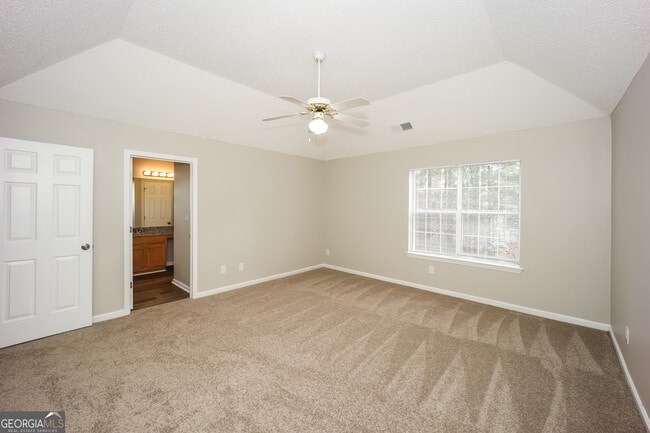 Building Photo - 7030 Mahogany Dr