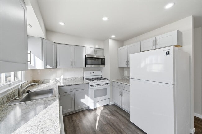 Building Photo - 4273 W Cherrywood Ln