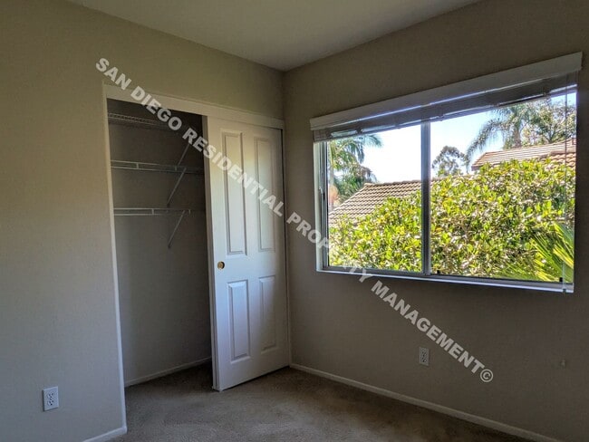 Building Photo - Gorgeous 4 Bedroom Home in Desirable Carme...