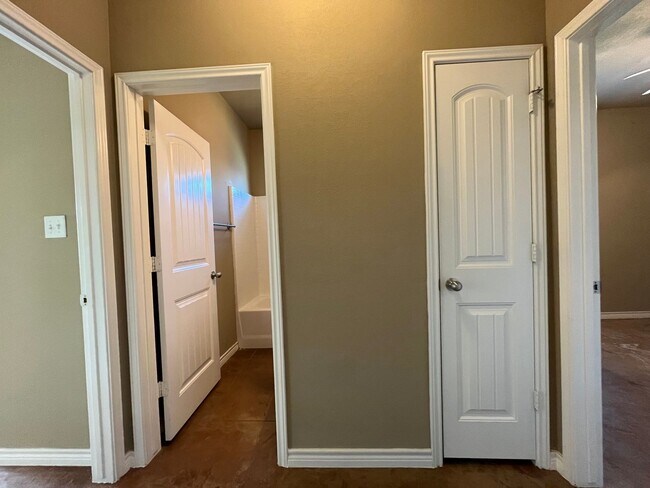 Building Photo - 3105 Beauford St