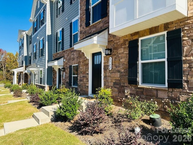 Building Photo - 3502 Timber Ml Dr