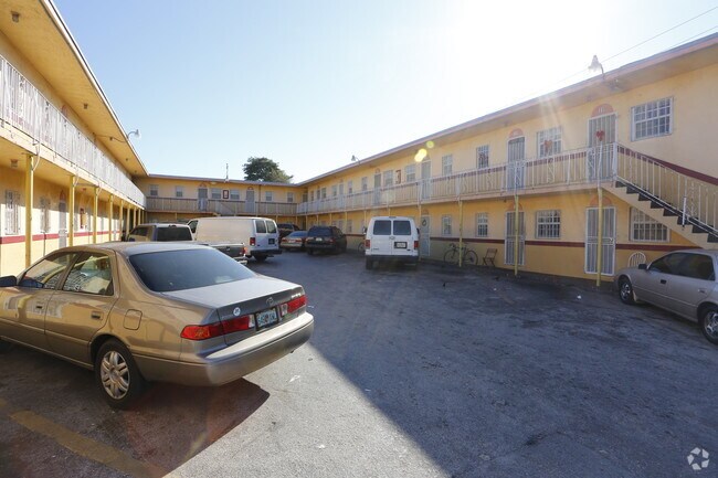 Building Photo - Tapia Brothers I