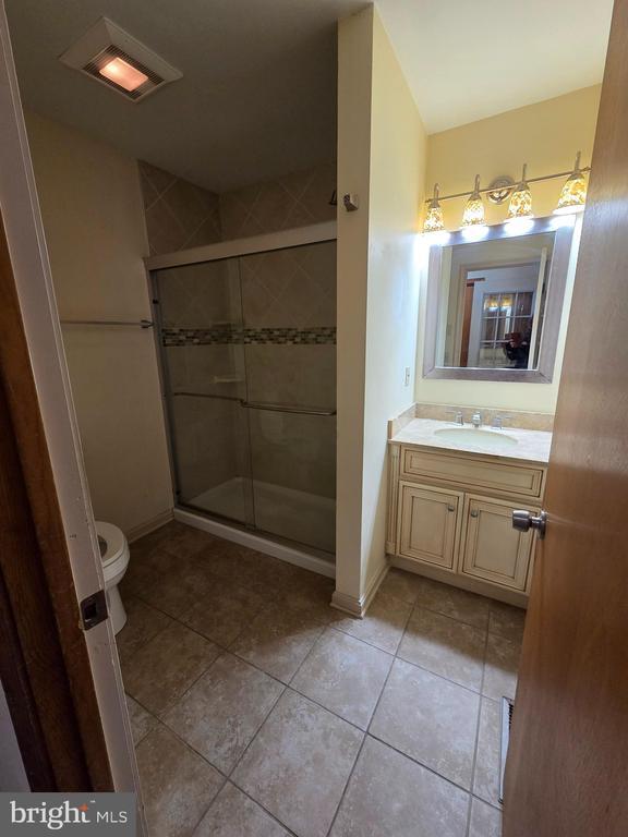 Building Photo - 151 Hammer Run