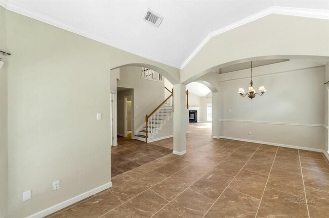 Building Photo - 20419 Cajon Canyon Ct