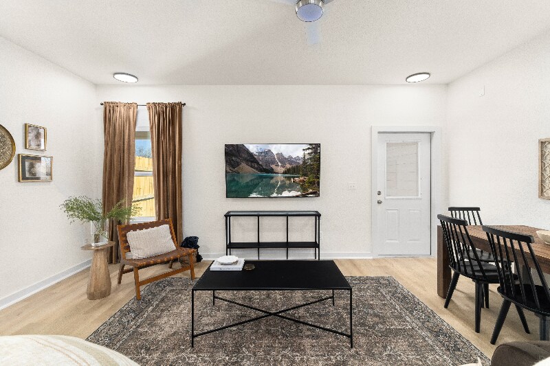 Building Photo - 226 Bonnie Bnd