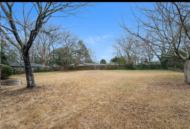 Building Photo - 3688 Citation Dr