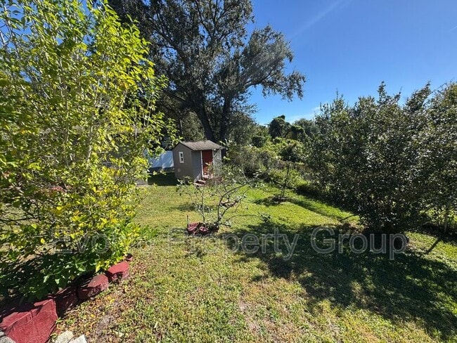 Building Photo - 724 Forest Glen Ct