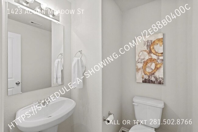 Building Photo - 1423 Acorn Meadow St