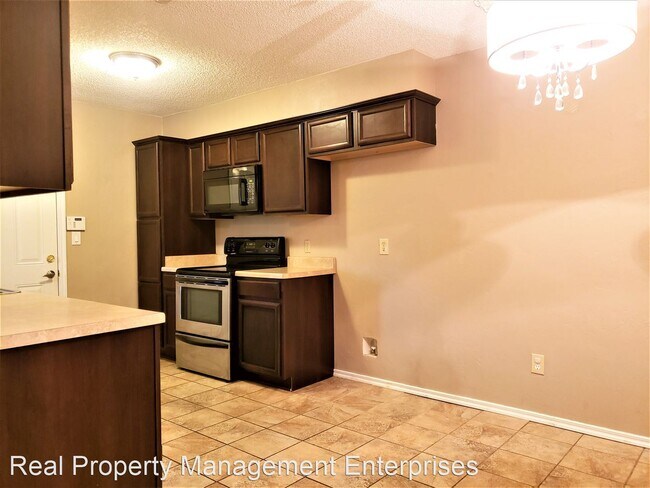 Building Photo - 2 br, 2 bath House - 6801 Woodlake Dr