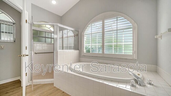 Building Photo - 4239 Balmoral Way