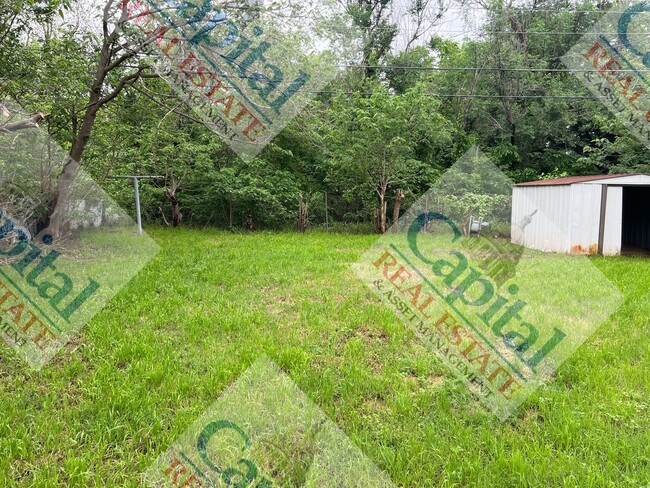 Building Photo - Del City 3 Bedroom