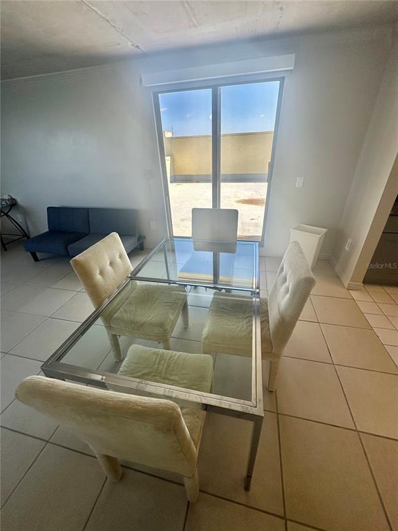 Building Photo - 6009 Sea Ranch Dr