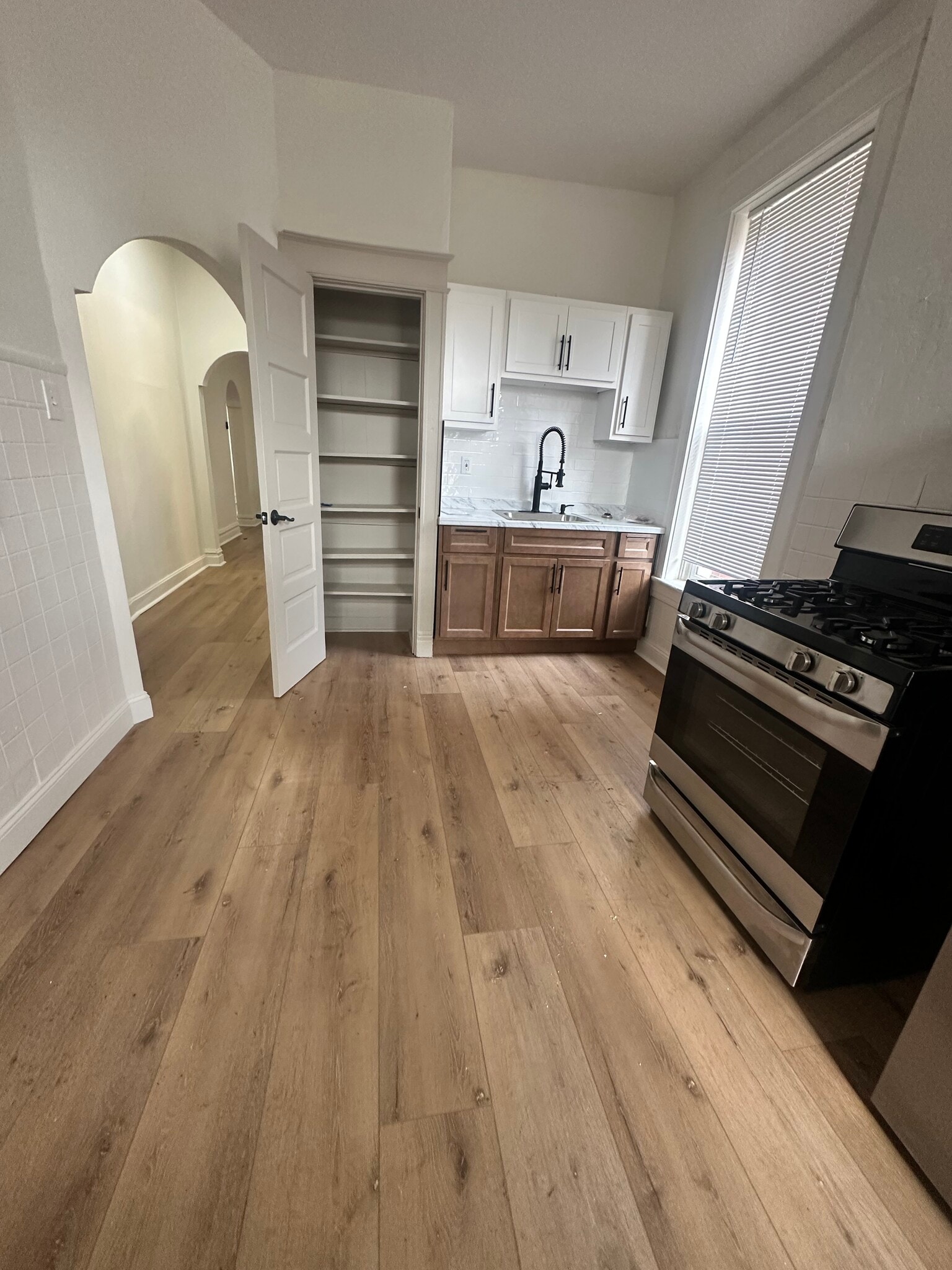 Building Photo - 3148 Miami St