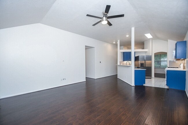 Building Photo - 13911 Sorrel Grove Ct