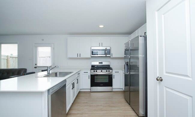 Building Photo - 557 Copper Spgs Dr