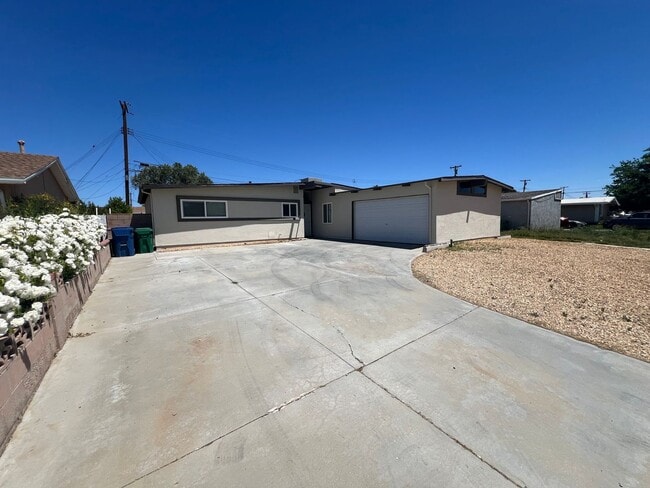 Primary Photo - West Lancaster Home