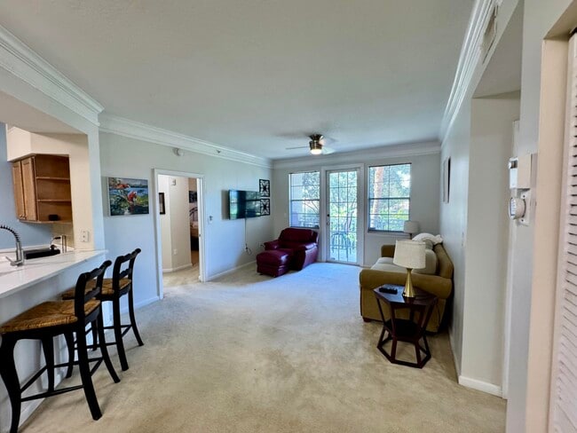 Building Photo - 9857 Baywinds Blvd
