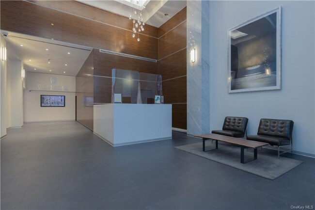 Building Photo - 4 Martine Ave