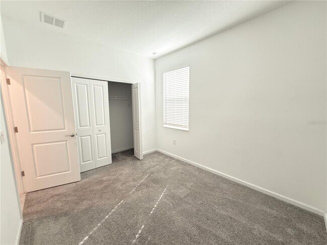 Building Photo - 6300 Chirpine Ln