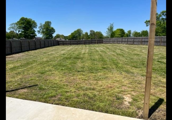 Building Photo - Beautiful Upgraded 3 Bedroom home in Brookland School District!